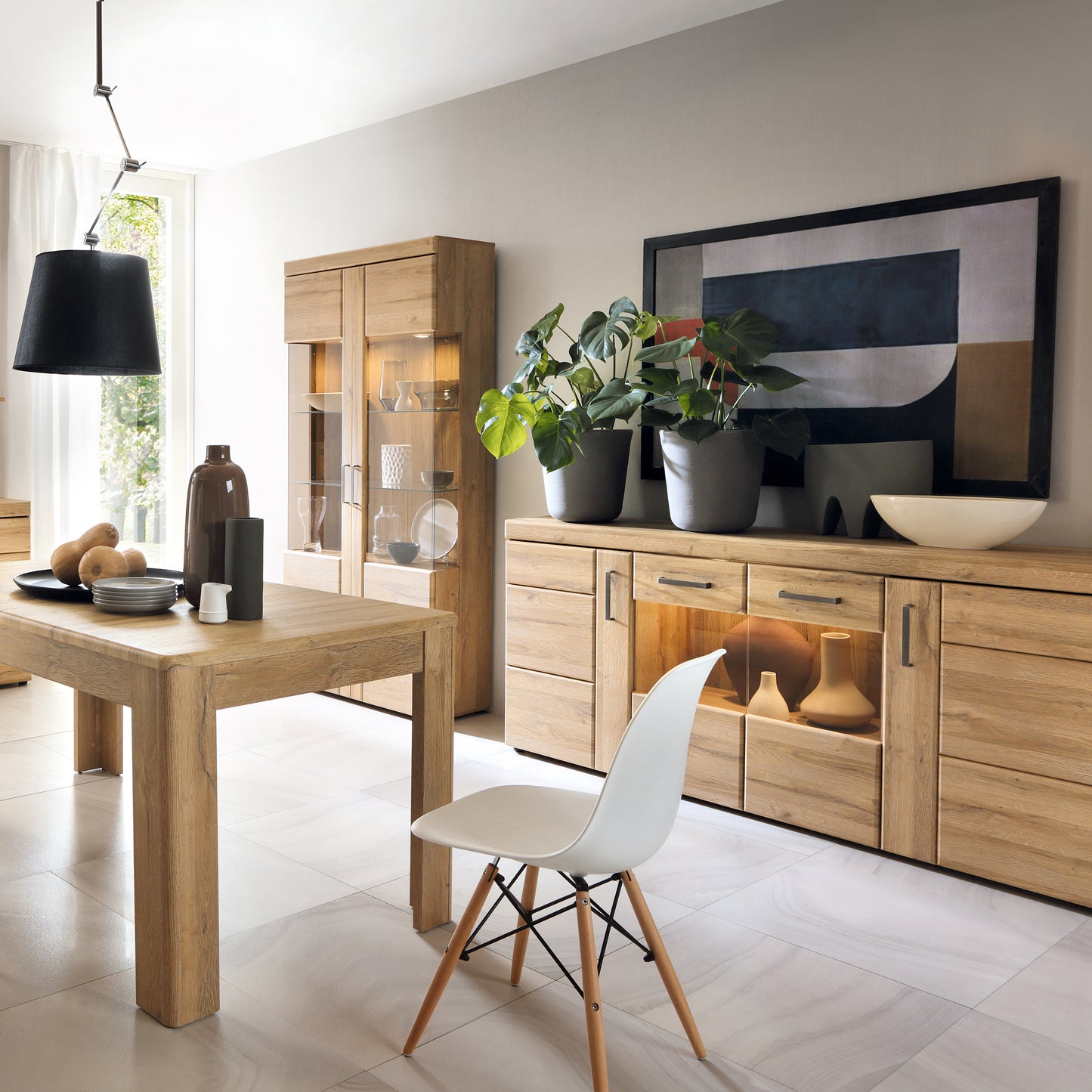 Cortina 4 Door Wide Glazed Sideboard in Grandson Oak